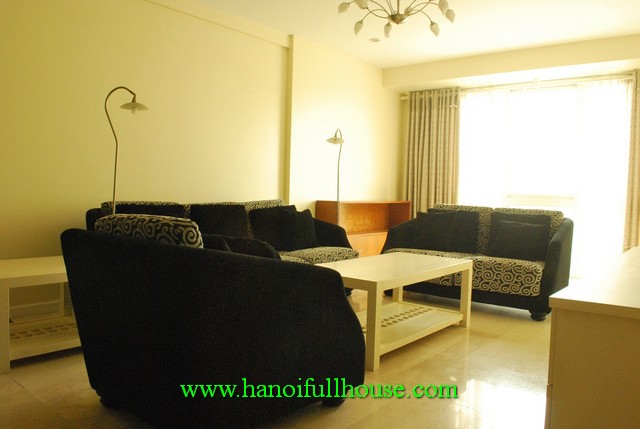 3 bedroom cheap apartment in Ciputra urban, Tay Ho, Ha Noi for rent